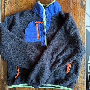 Women’s fleece pullover quarter button fun colors size medium